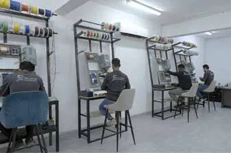 فريق العمل في المكتب
